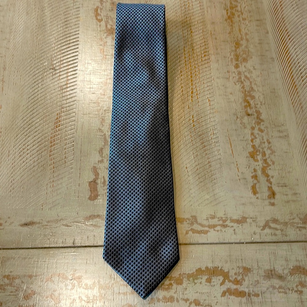 Tommy Hilfiger tie
